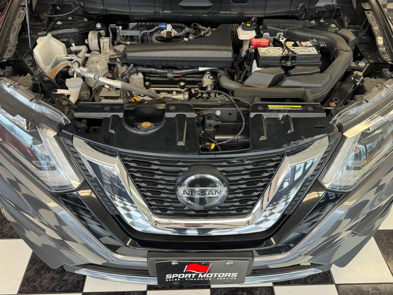 2019 Nissan Rogue SV TECH+Camera+ApplePlay+Heated Seats+Lane Keep Photo7