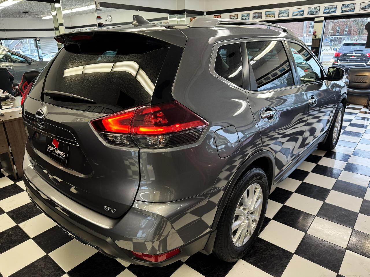 2019 Nissan Rogue SV TECH+Camera+ApplePlay+Heated Seats+Lane Keep Photo65