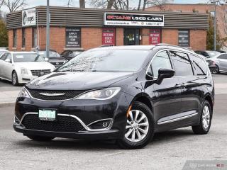 Used 2017 Chrysler Pacifica Touring-L for sale in Scarborough, ON