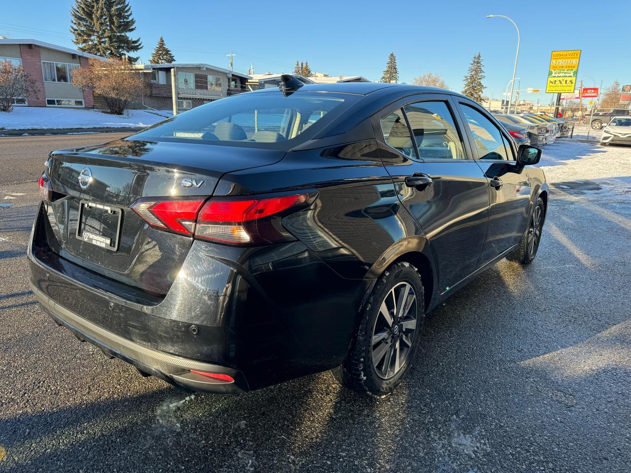 2021 Nissan Versa SV Low KMs Easy Financing Options - Photo #6