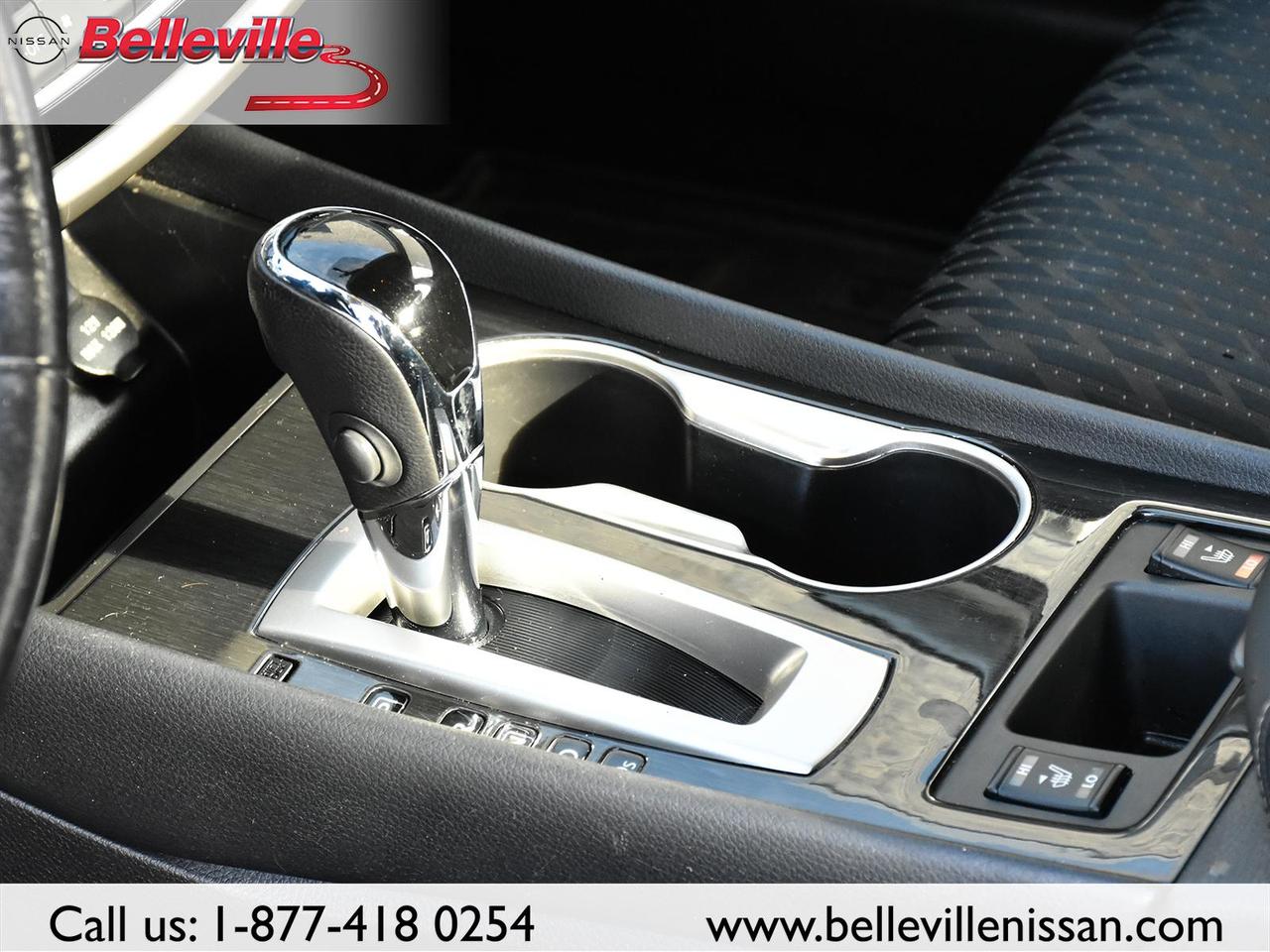 2018 Nissan Altima CLEAN CARFAX, SUNROOF, NAVIGATION Photo
