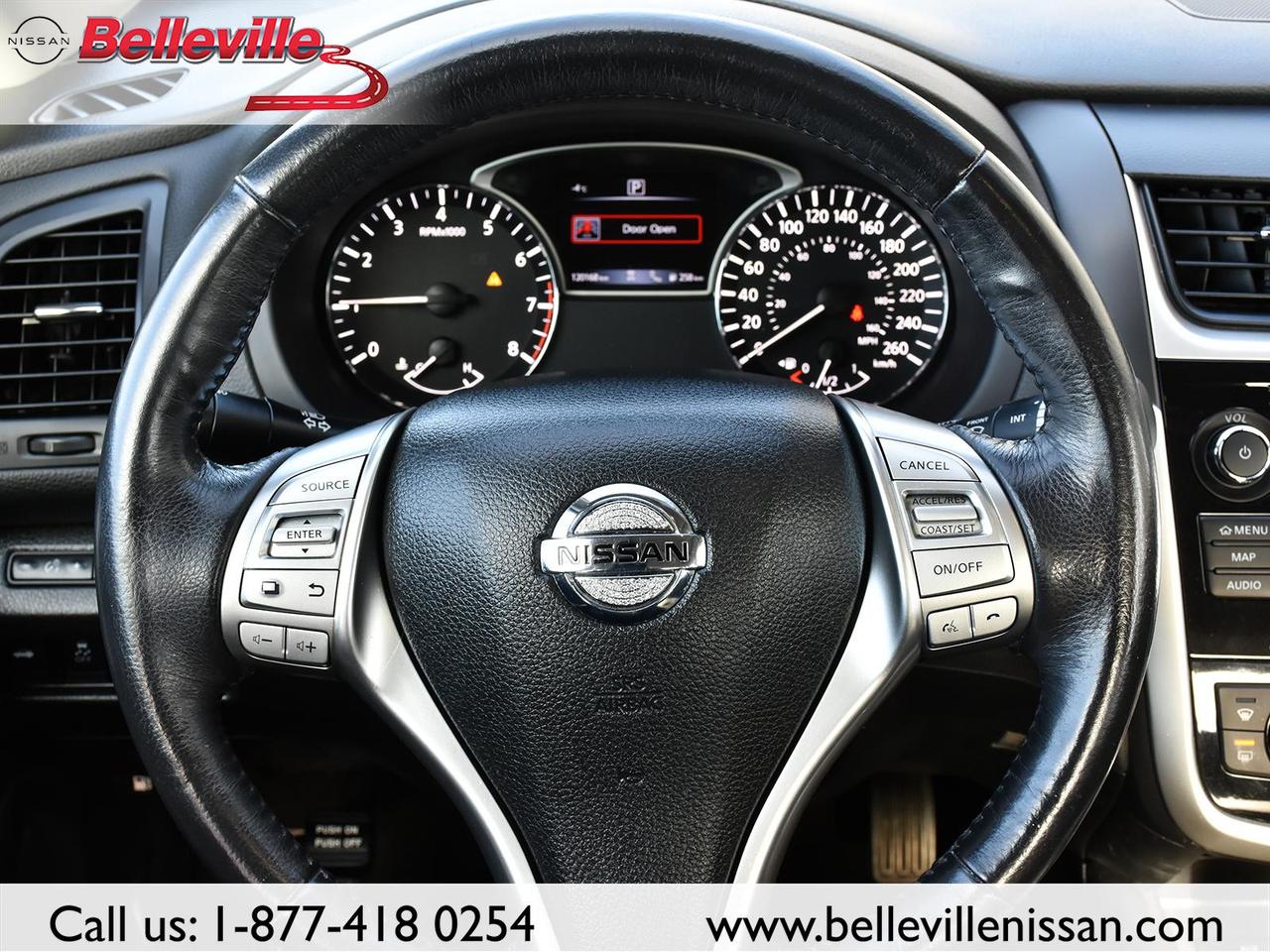 2018 Nissan Altima CLEAN CARFAX, SUNROOF, NAVIGATION Photo