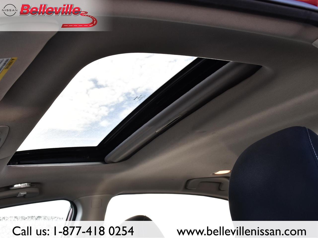 2018 Nissan Altima CLEAN CARFAX, SUNROOF, NAVIGATION Photo