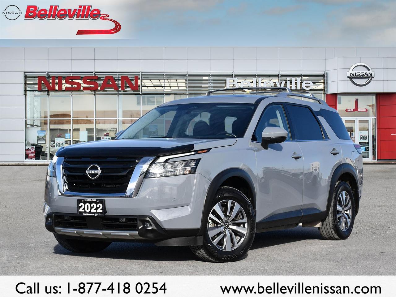 2022 Nissan Pathfinder SL AWD CLEAN CARFAX, LEATHER, SUNROOF, NAVIGATION Photo