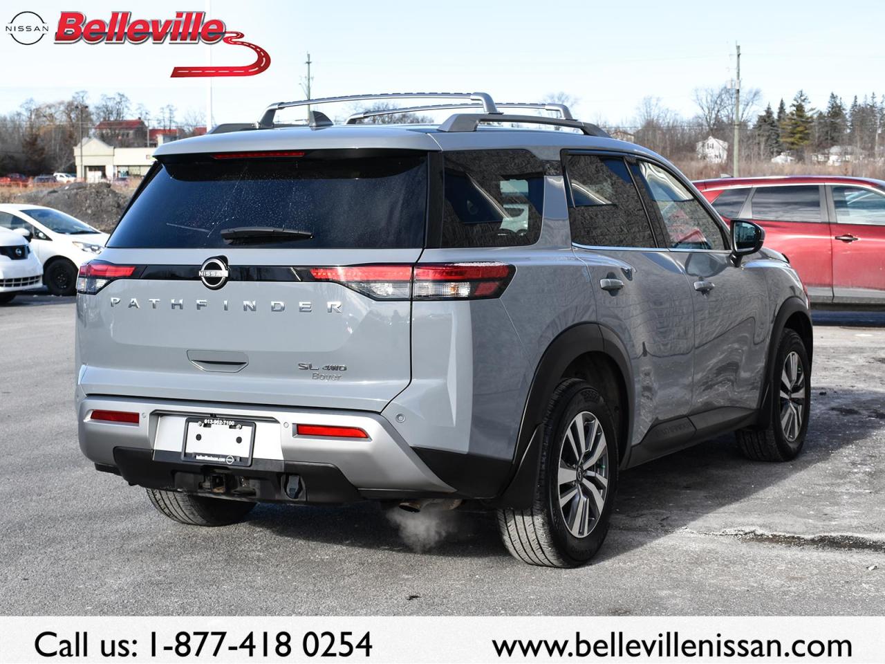 2022 Nissan Pathfinder SL AWD CLEAN CARFAX, LEATHER, SUNROOF, NAVIGATION Photo4