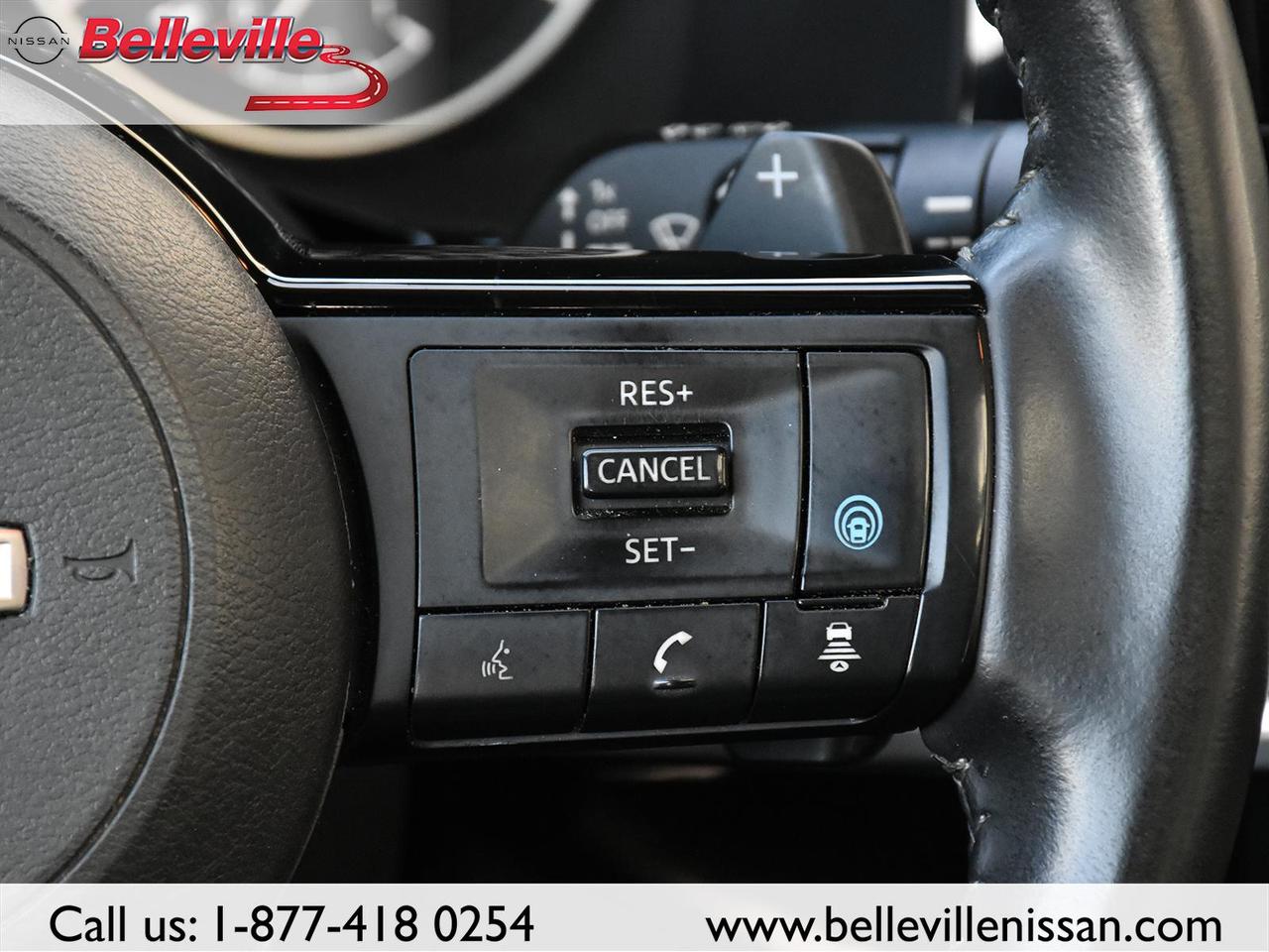 2022 Nissan Pathfinder SL AWD CLEAN CARFAX, LEATHER, SUNROOF, NAVIGATION Photo