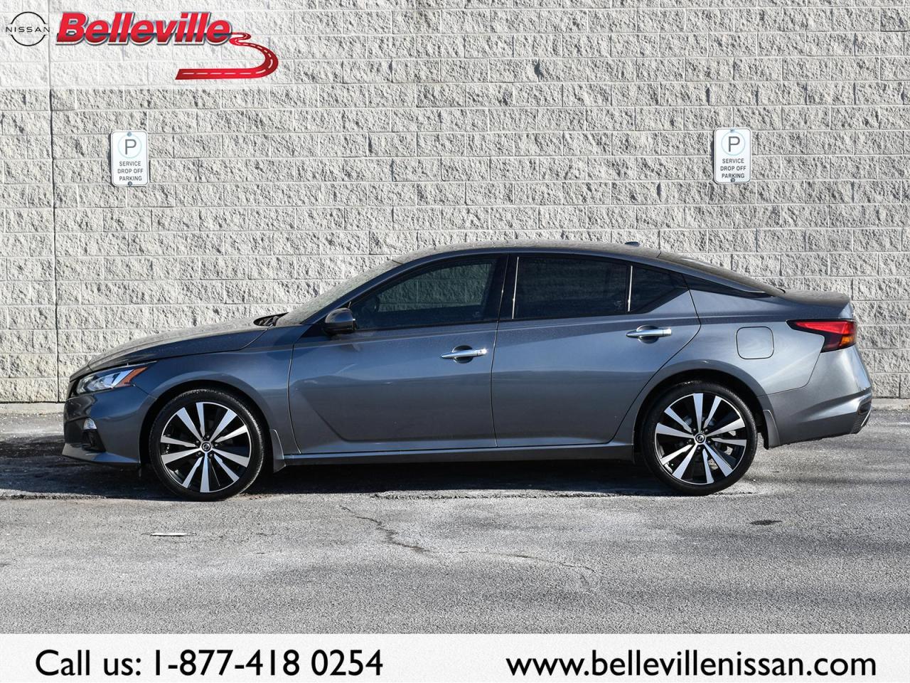 2020 Nissan Altima 2.5 Platinum, LEATHER, SUNROOF, NAVIGATION AWD Photo2