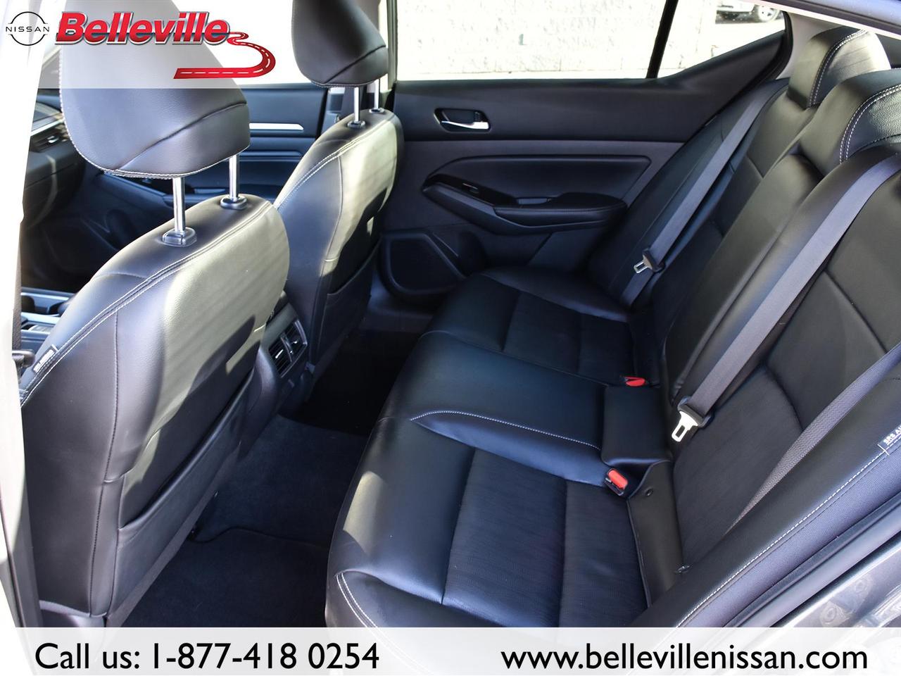2020 Nissan Altima 2.5 Platinum, LEATHER, SUNROOF, NAVIGATION AWD Photo