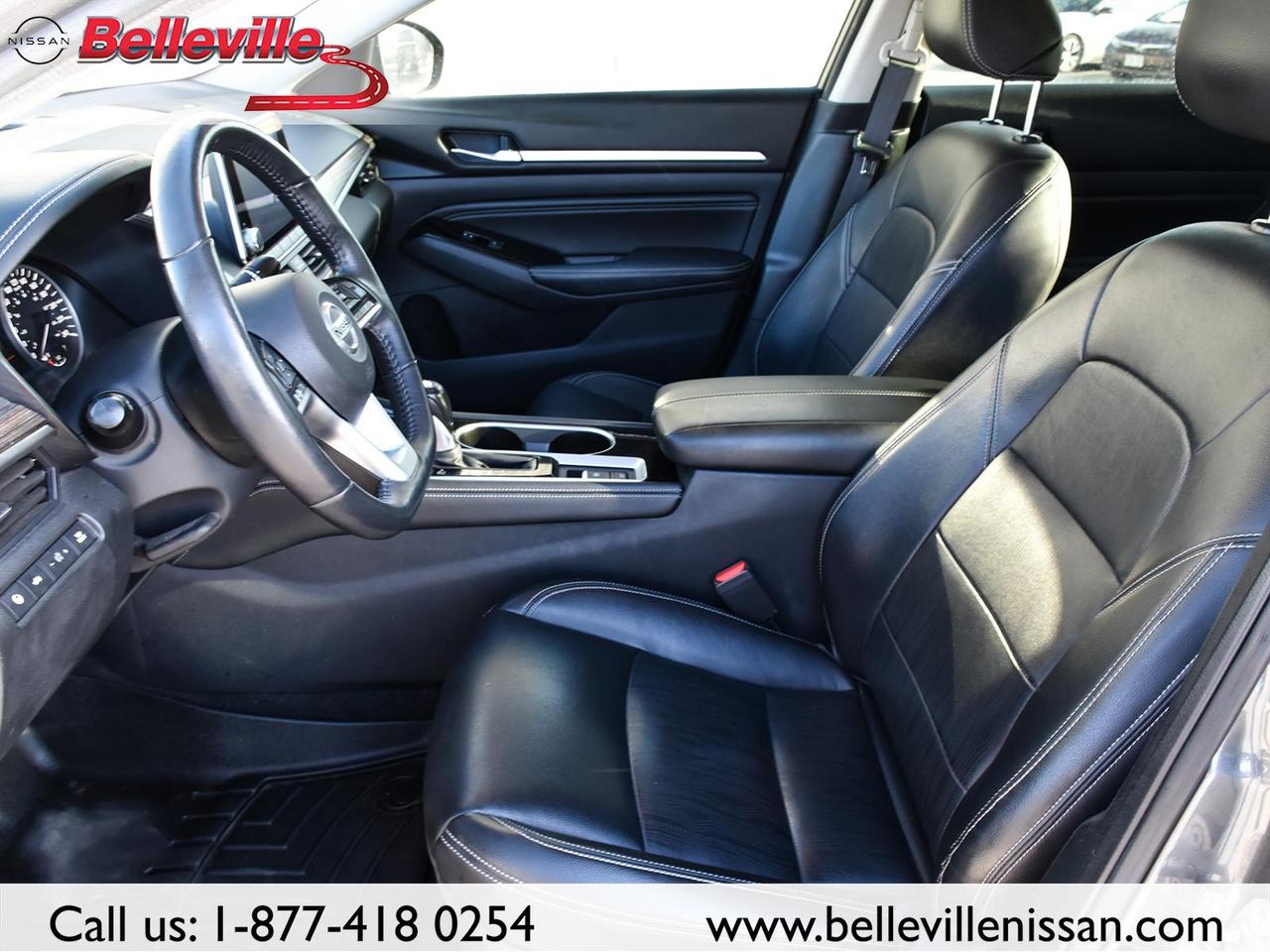 2020 Nissan Altima 2.5 Platinum, LEATHER, SUNROOF, NAVIGATION AWD Photo