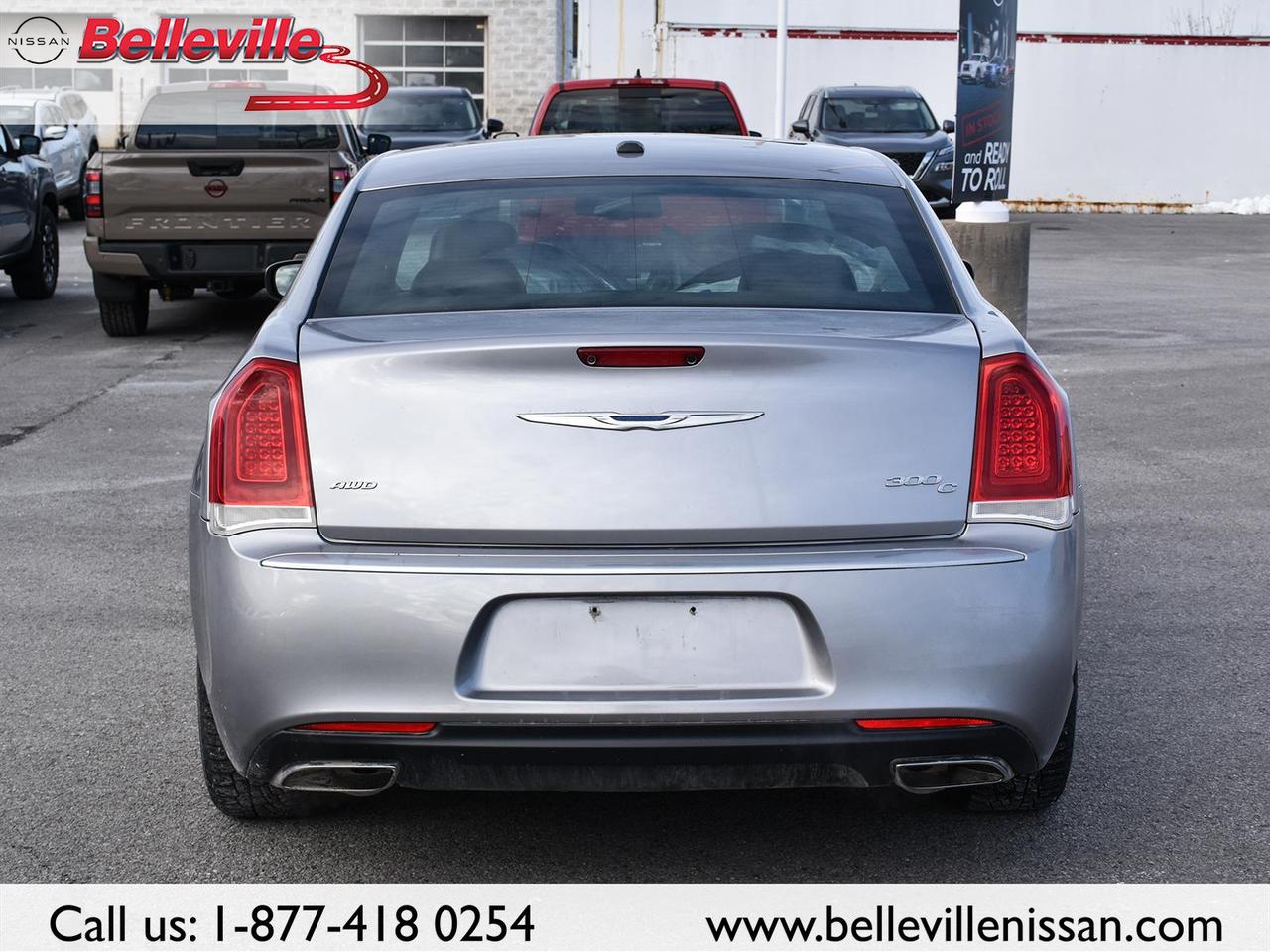 2017 Chrysler 300 300C Platinum AWD, LEATHER, SUNROOF, NAVIGATION. Photo3