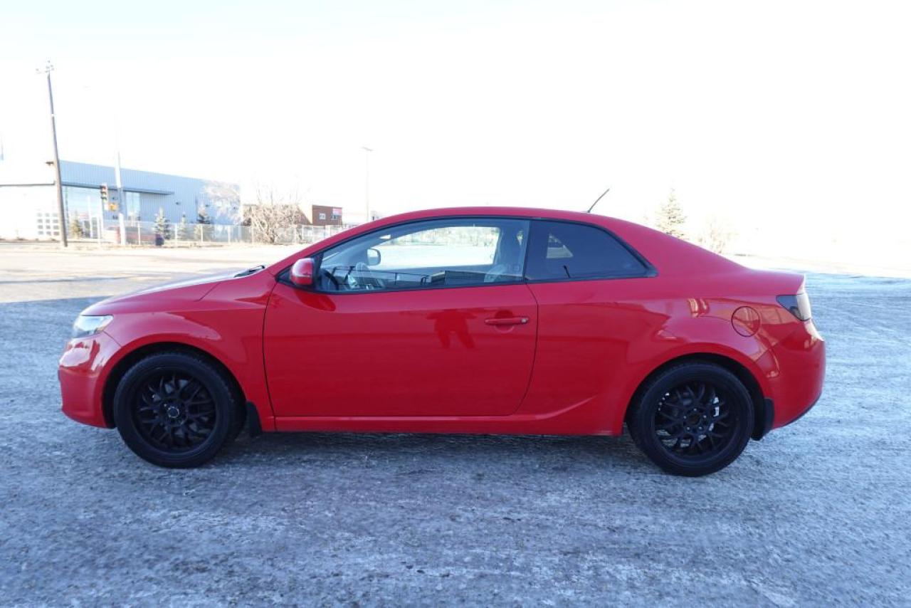 2012 Kia Forte Koup 2dr Cpe SX Photo4