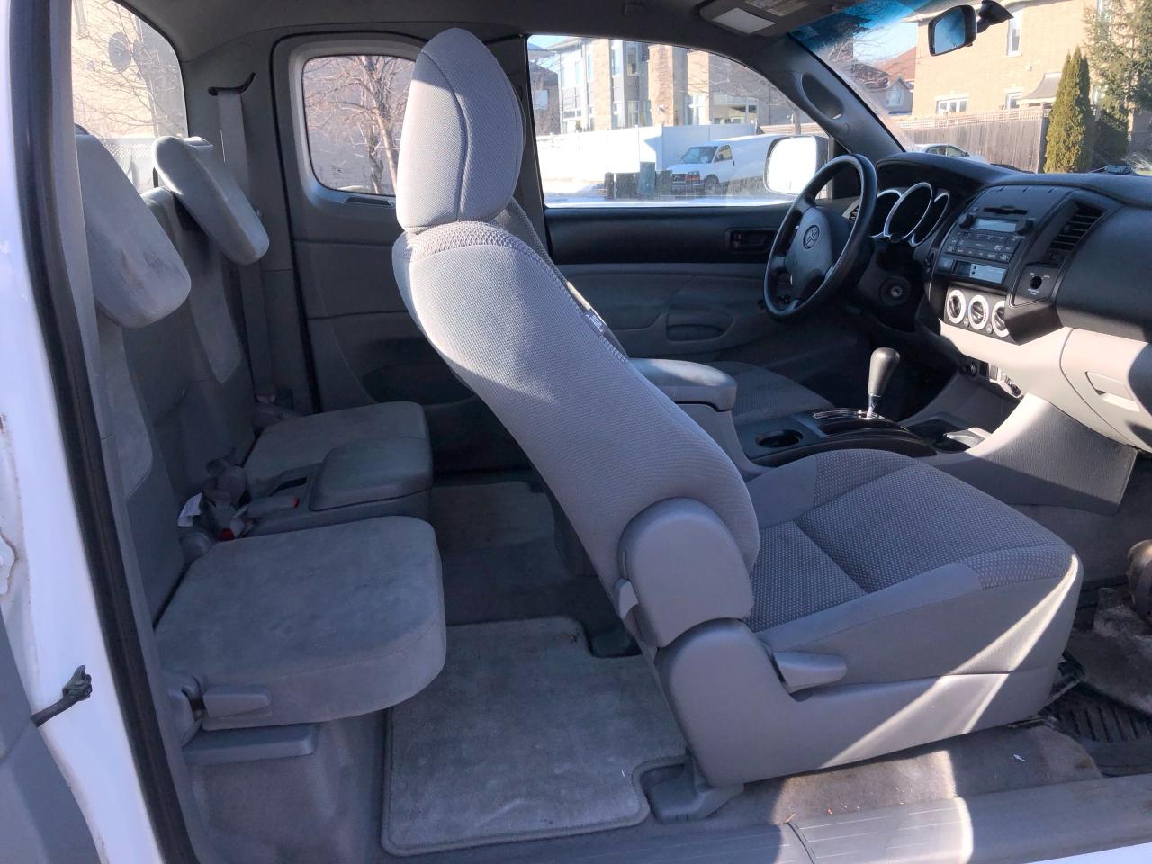2010 Toyota Tacoma 4x4 - Photo #8