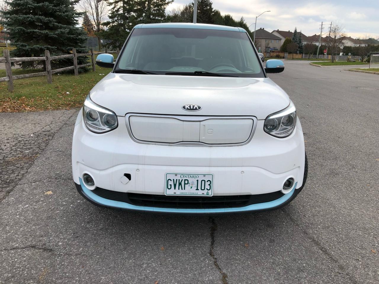 2016 Kia Soul Electric - Photo #2