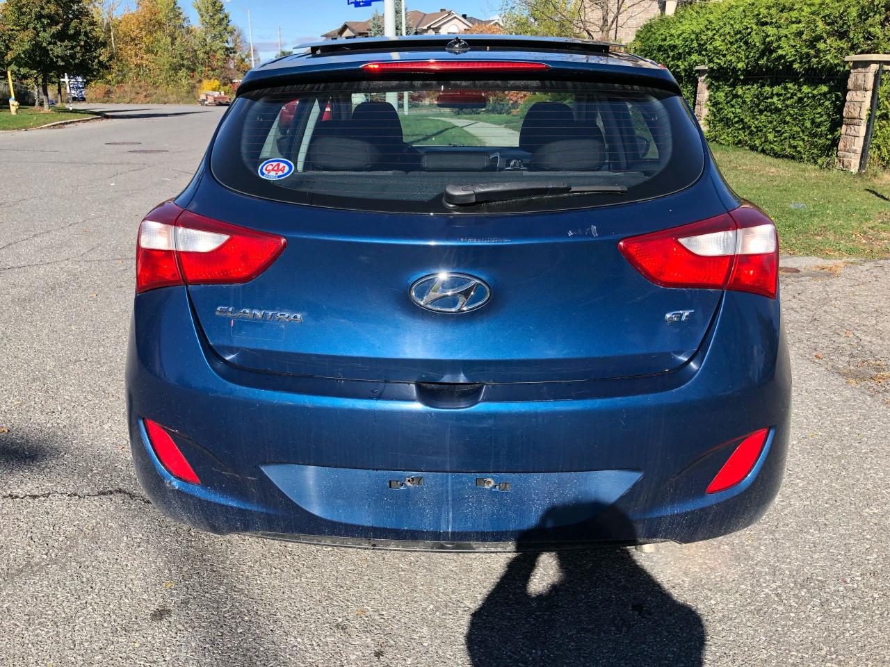 2016 Hyundai Elantra GT - Photo #4