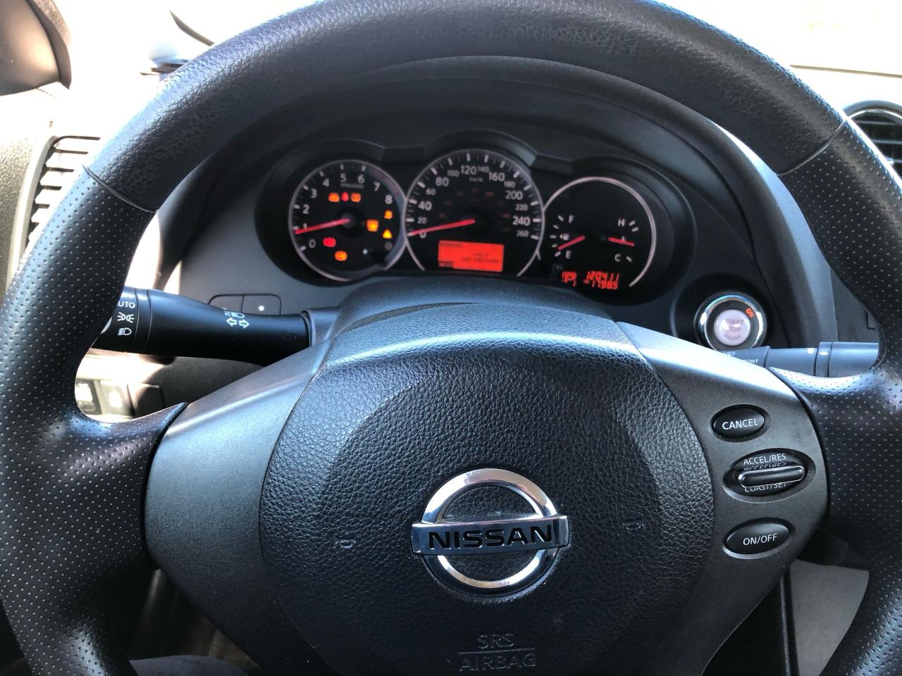 2012 Nissan Altima  - Photo #9