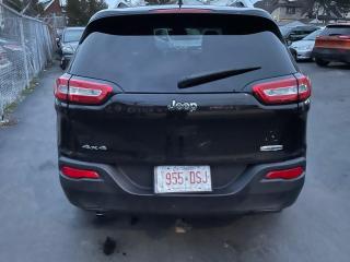 2014 Jeep Cherokee North *4WD, 4 CYLINDER, HEATED SEATS AND STEERING* - Photo #6