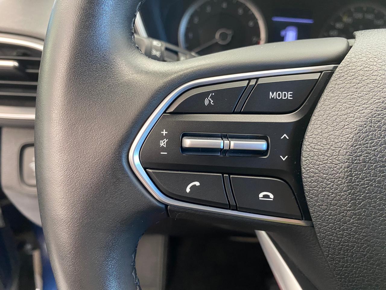 2019 Hyundai Santa Fe Prefferred AWD+New Tires+Brakes+Camera+CLEANCARFAX - Photo #52