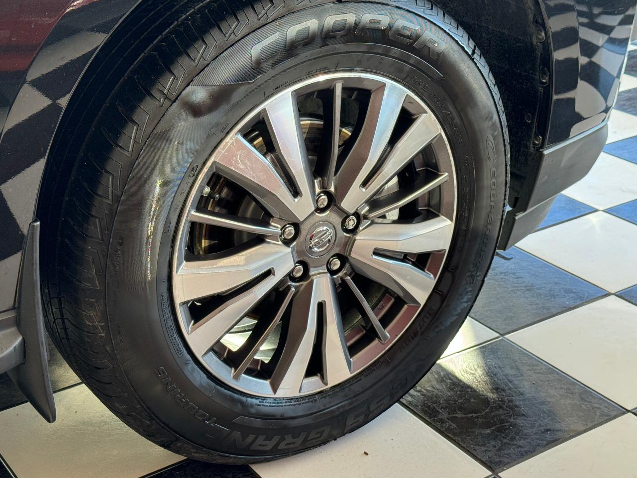 2019 Nissan Pathfinder S 4WD 7 Passenger+GPS+CAM+Remote Start+CLEANCARFAX Photo137