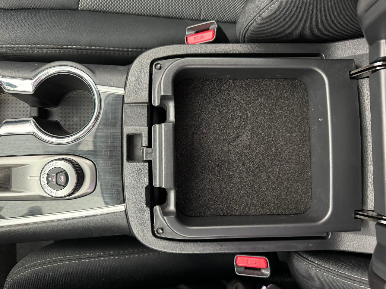 2019 Nissan Pathfinder S 4WD 7 Passenger+GPS+CAM+Remote Start+CLEANCARFAX - Photo #61