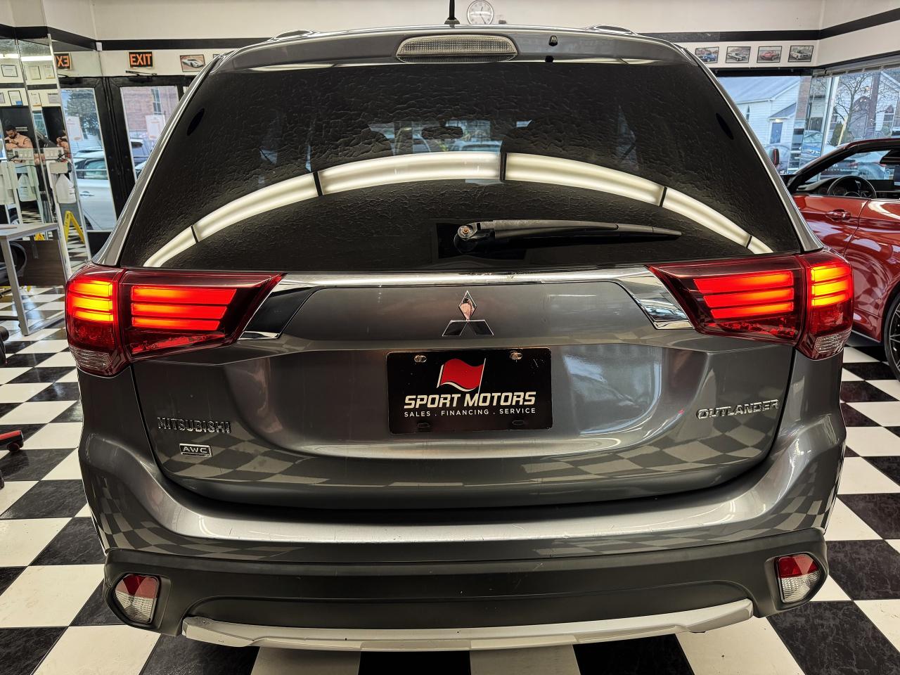 2016 Mitsubishi Outlander ES AWC+Heated Seats+A/C+Clean Carfax - Photo #3