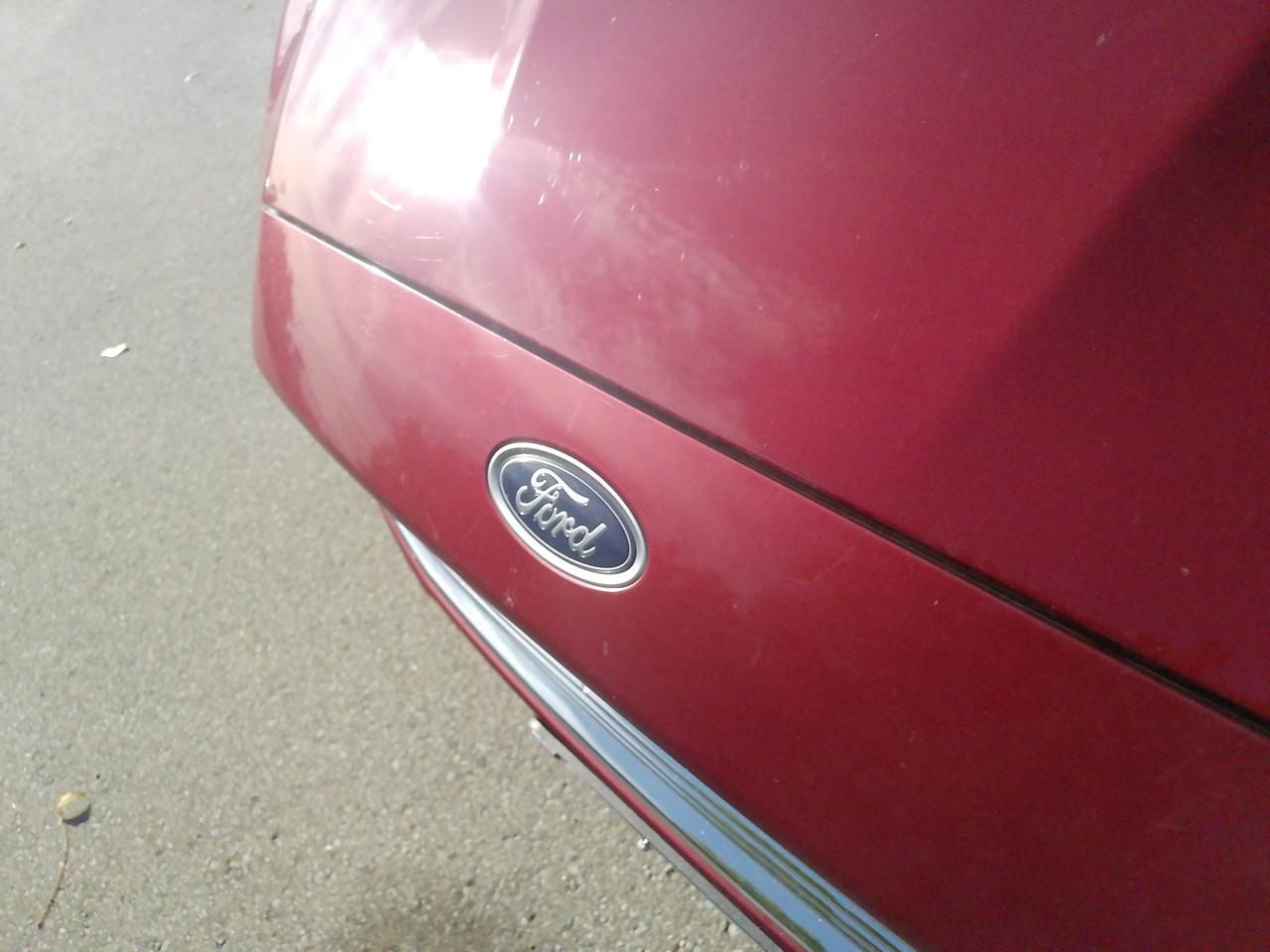 2016 Ford Fusion SE Photo