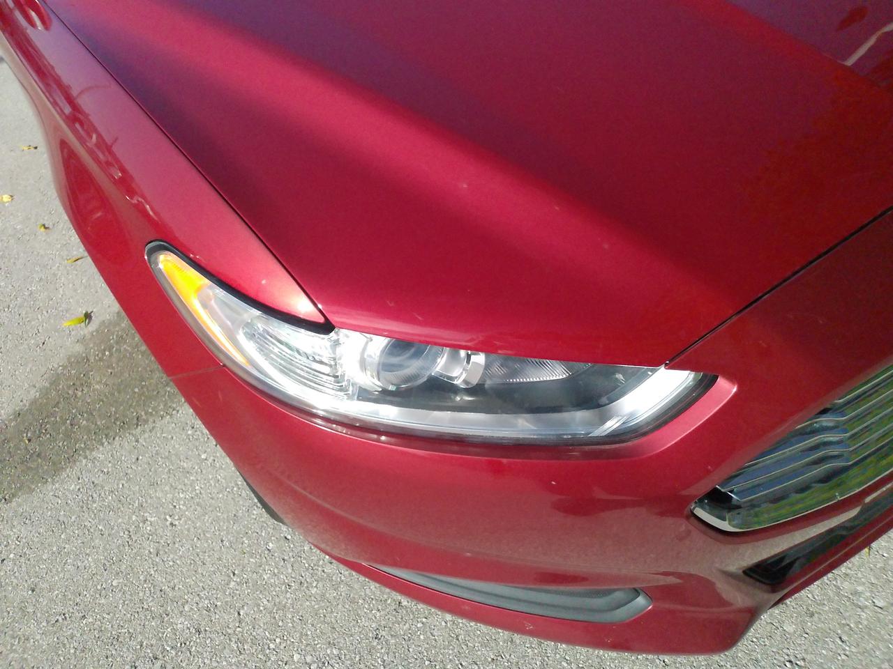 2016 Ford Fusion SE Photo