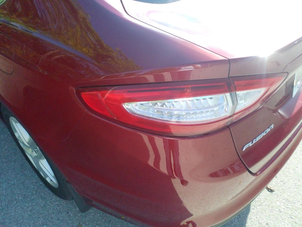 2016 Ford Fusion SE Photo