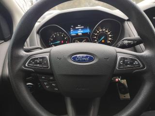 2016 Ford Focus 5DR HB SE - Photo #5