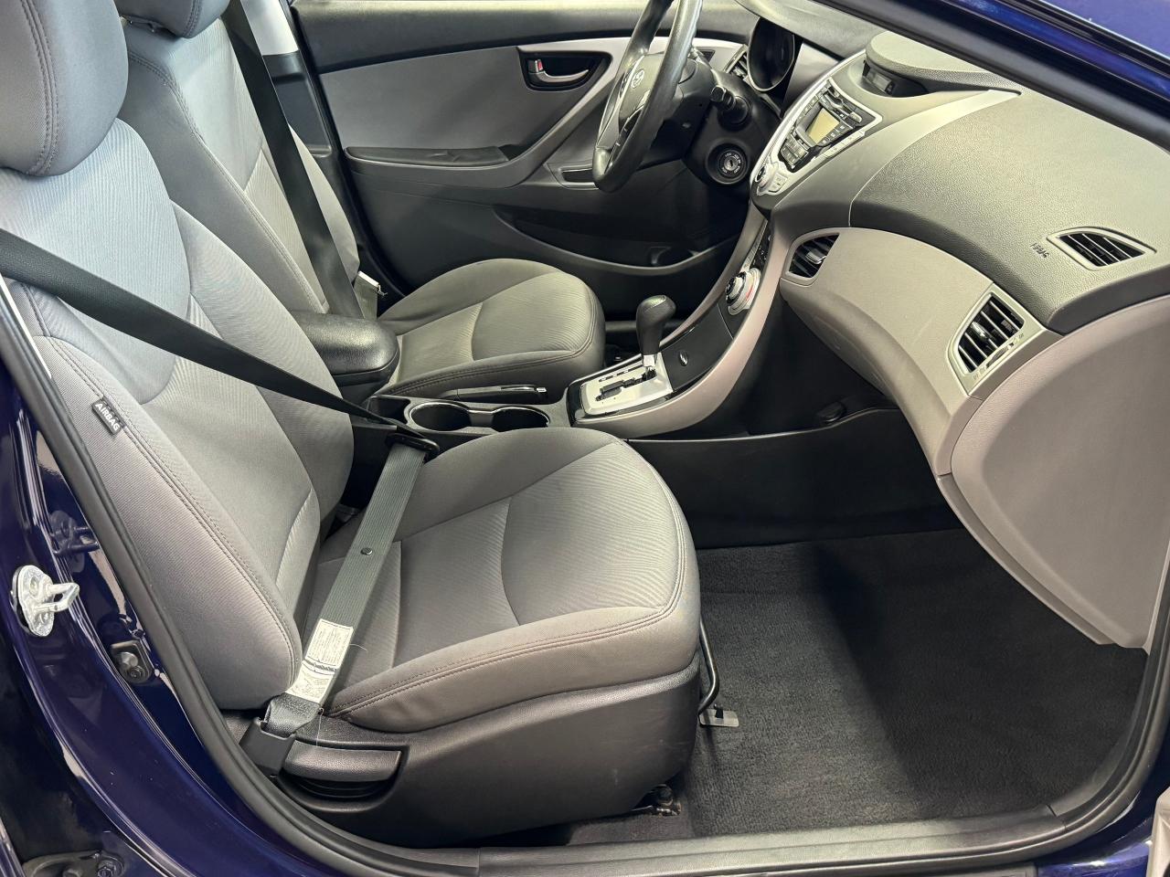 2012 Hyundai Elantra GL+Heated Seats+A/C+Cruise Control - Photo #20