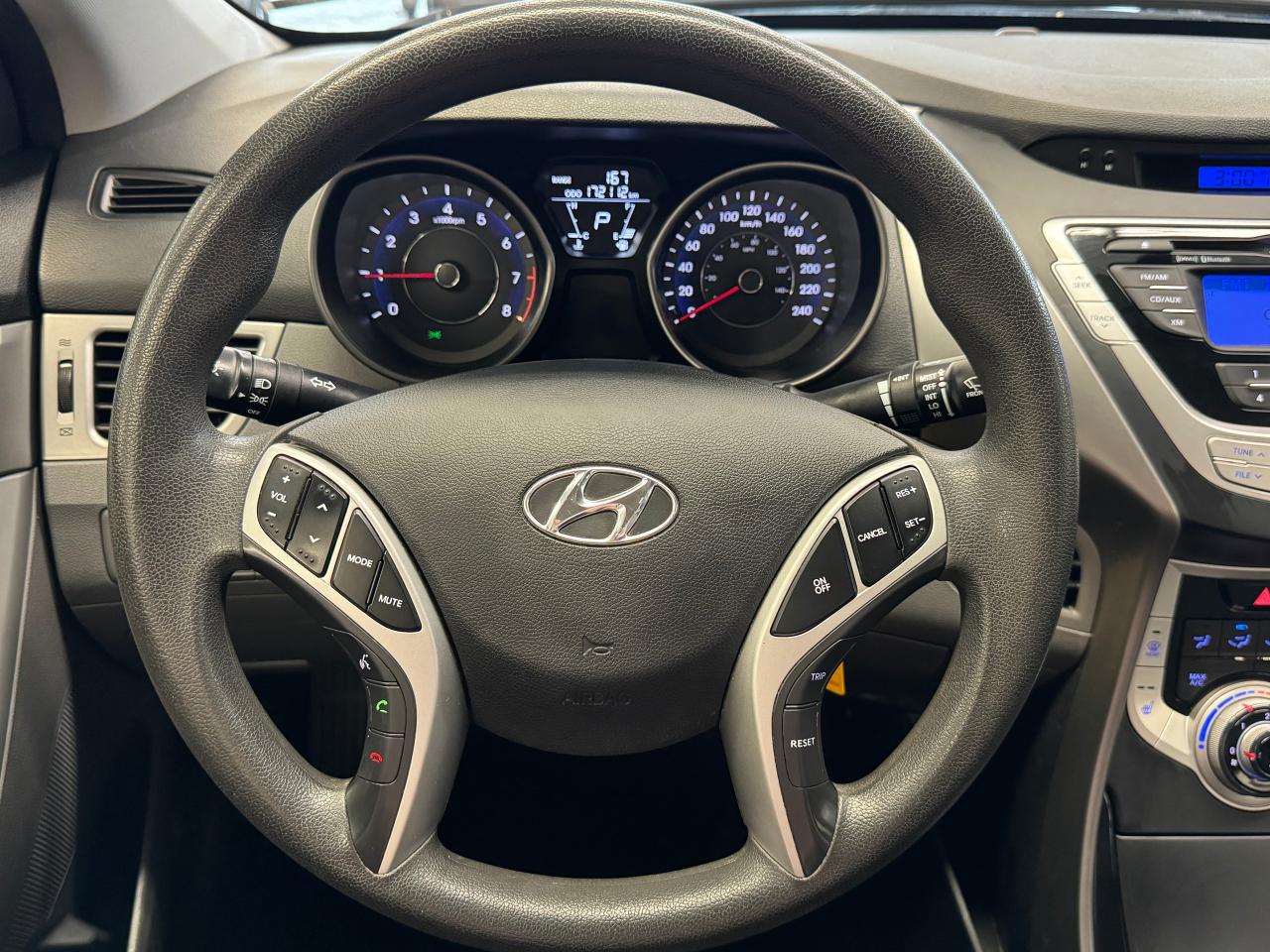 2012 Hyundai Elantra GL+Heated Seats+A/C+Cruise Control Photo9