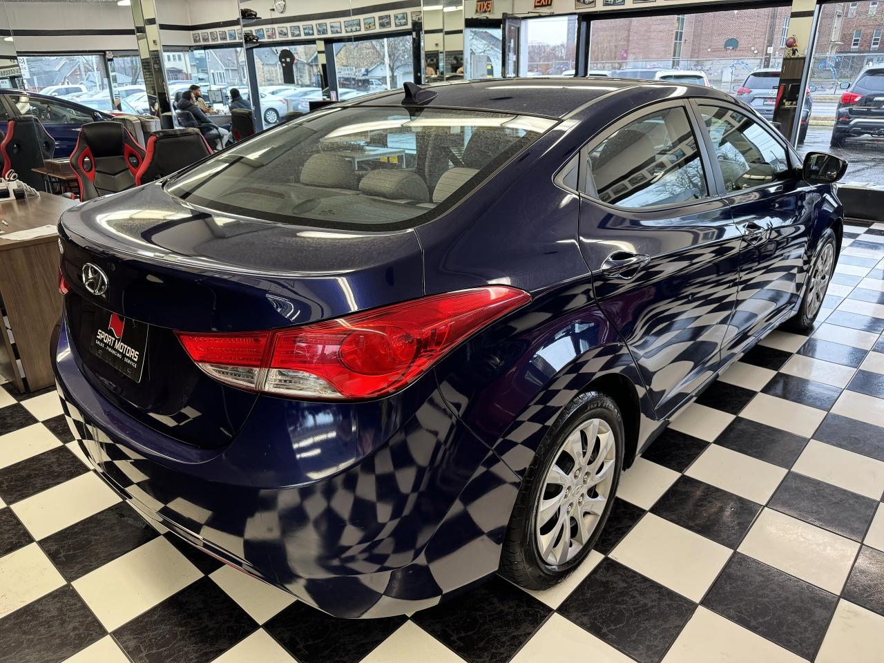 2012 Hyundai Elantra GL+Heated Seats+A/C+Cruise Control Photo4