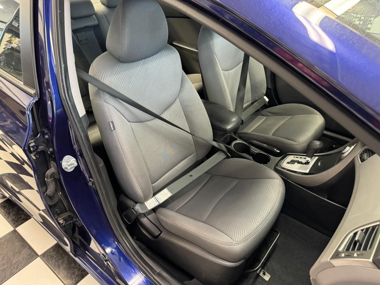 2012 Hyundai Elantra GL+Heated Seats+A/C+Cruise Control - Photo #21