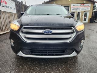 2017 Ford Escape SE - Photo #6