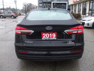 2019 Ford Fusion Hybrid Hybrid,Certified,New Winter Tires & Brakes,GPS - Photo #4