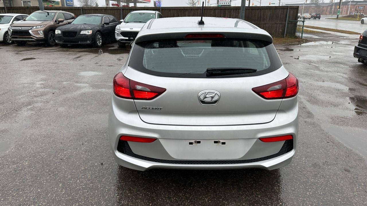 2019 Hyundai Accent PREFERRED*HATCH*AUTO*ONE OWNER*CERTIFIED - Photo #4