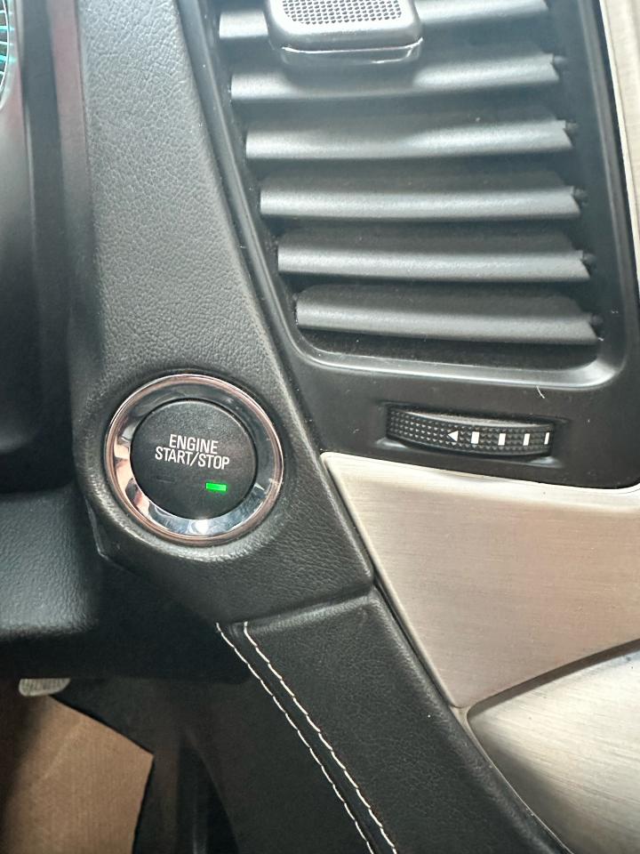 2017 GMC Yukon Denali - Photo #19