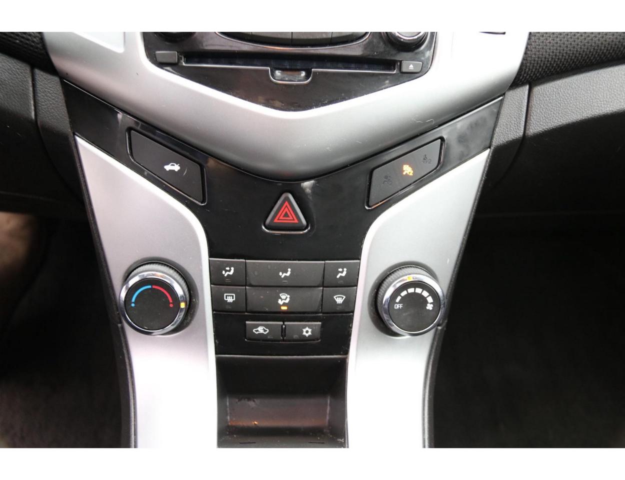 2016 Chevrolet Cruze Limited 1LT Auto - Photo #22