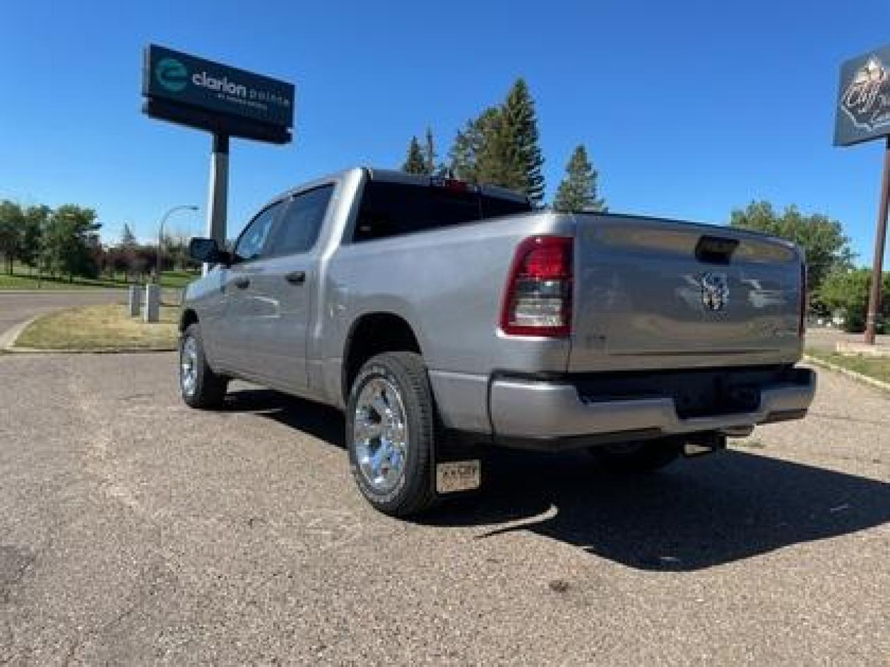 2024 RAM 1500 BODY MATCHED BUMPERS, CHROME 20'S #49 Photo3