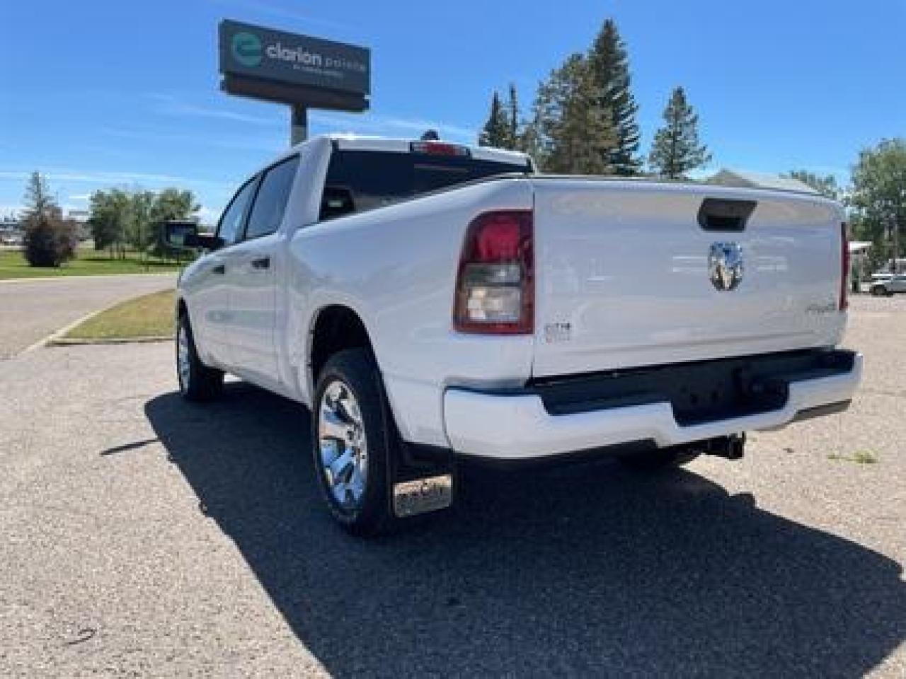 2024 RAM 1500 Tradesman 4x4 Crew Cab 5'7  Box #2 Photo3
