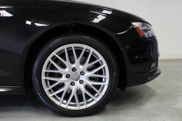 2015 Audi A4 2.0T Komfort quattro 8sp Tiptronic