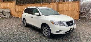 2016 Nissan Pathfinder SL 4X4 NAVI AND PANO ROOF 7 SEATS - Photo #2