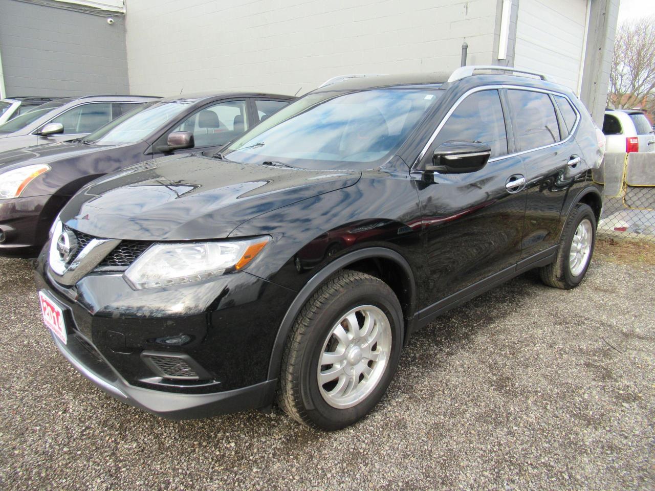 2014 Nissan Rogue S AWD - Photo #1