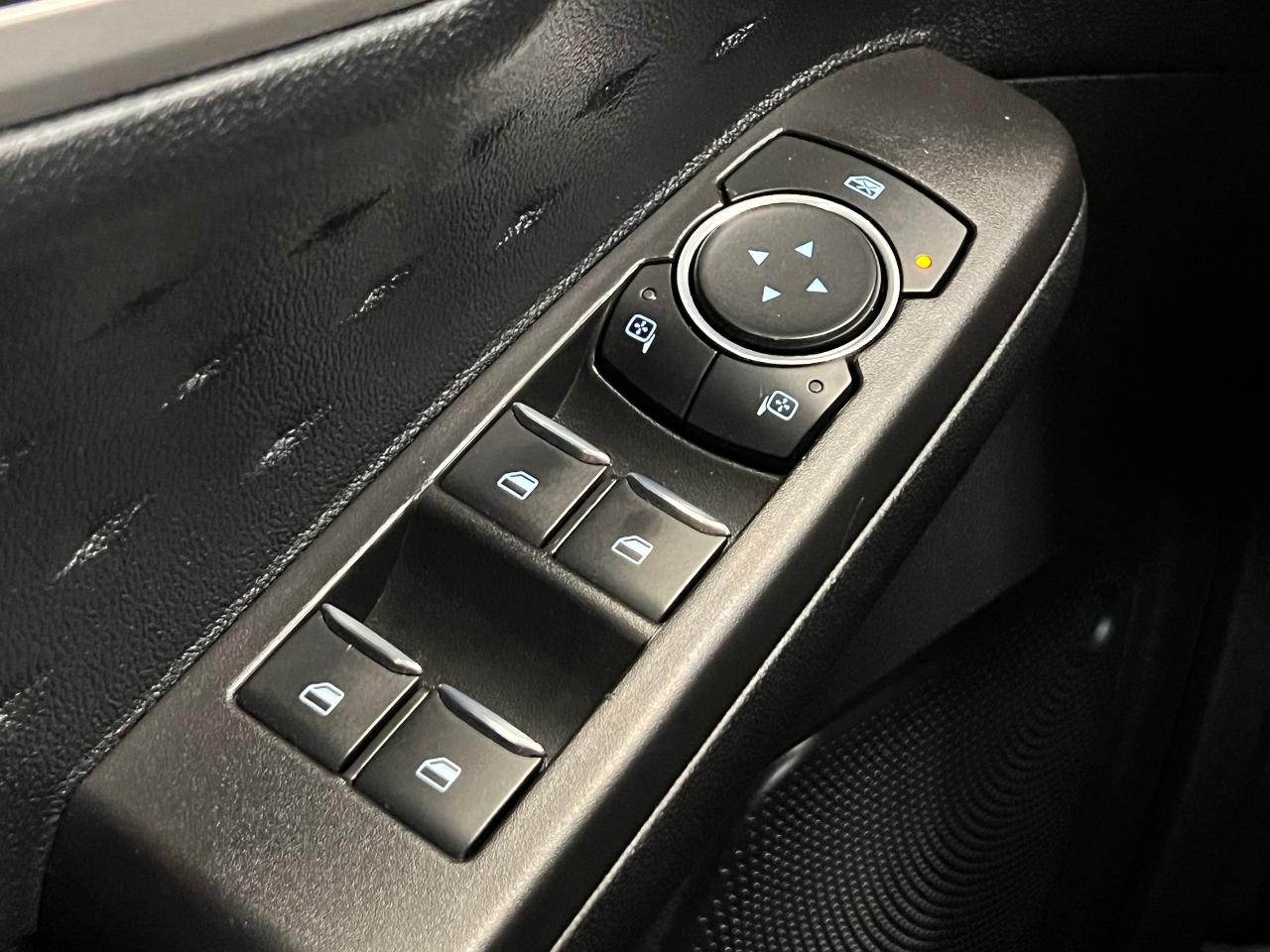 2020 Ford Escape SE+ApplePlay+Adaptive Cruise+LaneKeep+CLEAN CARFAX - Photo #54