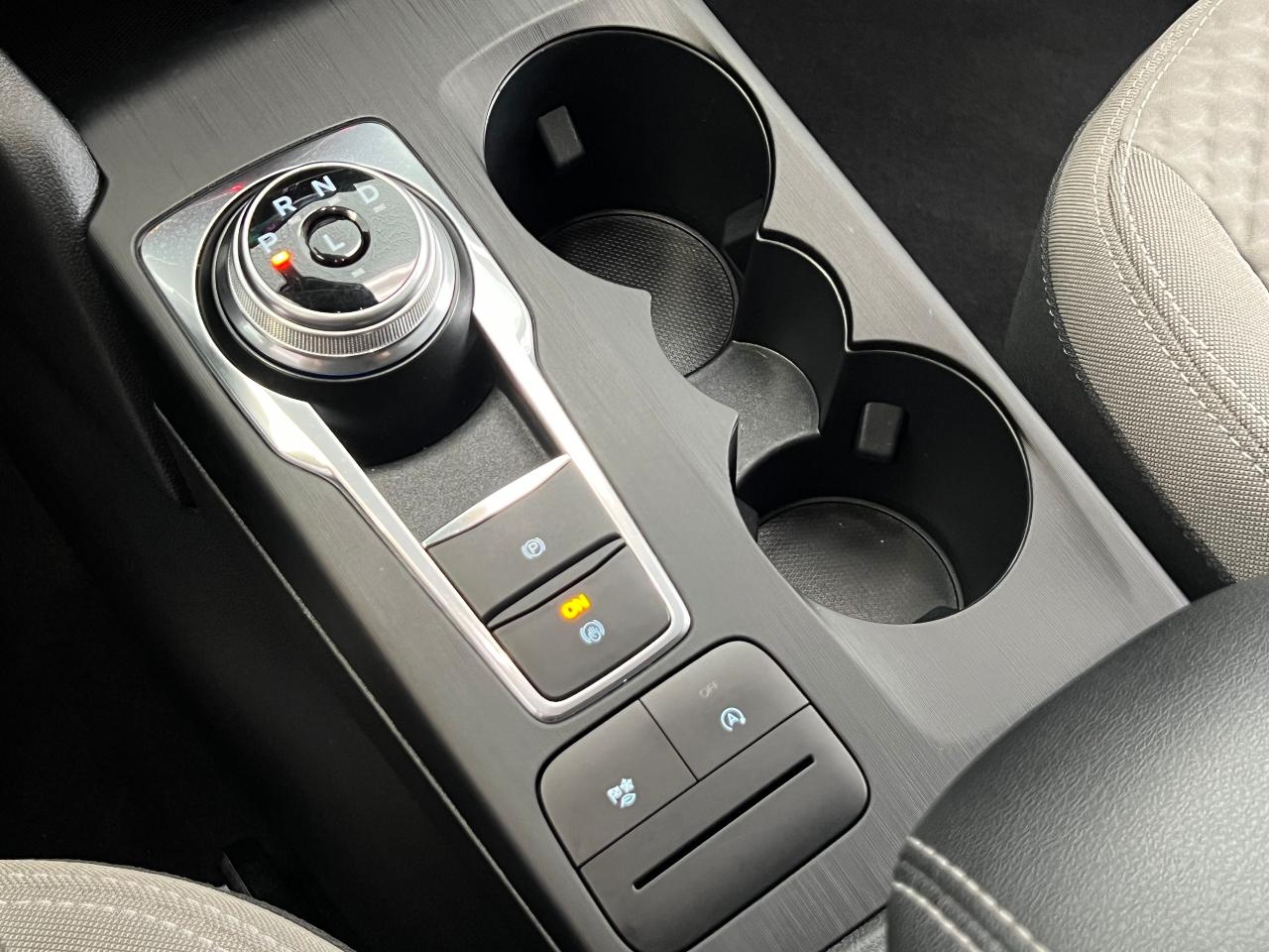 2020 Ford Escape SE+ApplePlay+Adaptive Cruise+LaneKeep+CLEAN CARFAX - Photo #40
