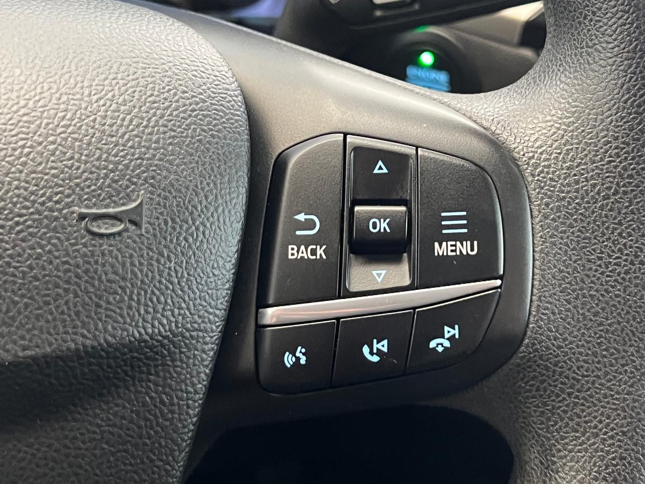 2020 Ford Escape SE+ApplePlay+Adaptive Cruise+LaneKeep+CLEAN CARFAX - Photo #49