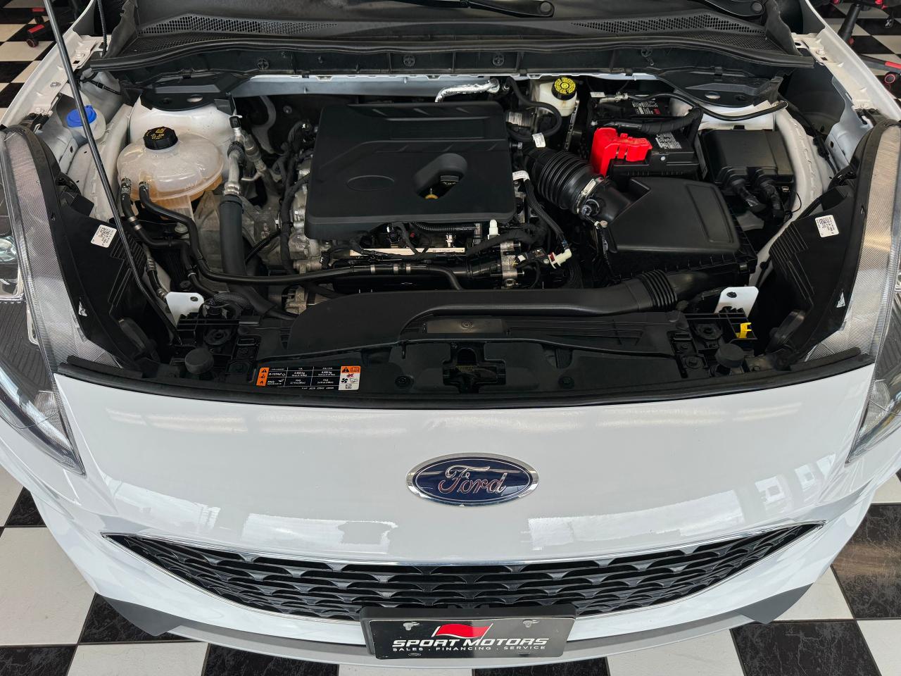 2020 Ford Escape SE+ApplePlay+Adaptive Cruise+LaneKeep+CLEAN CARFAX - Photo #7