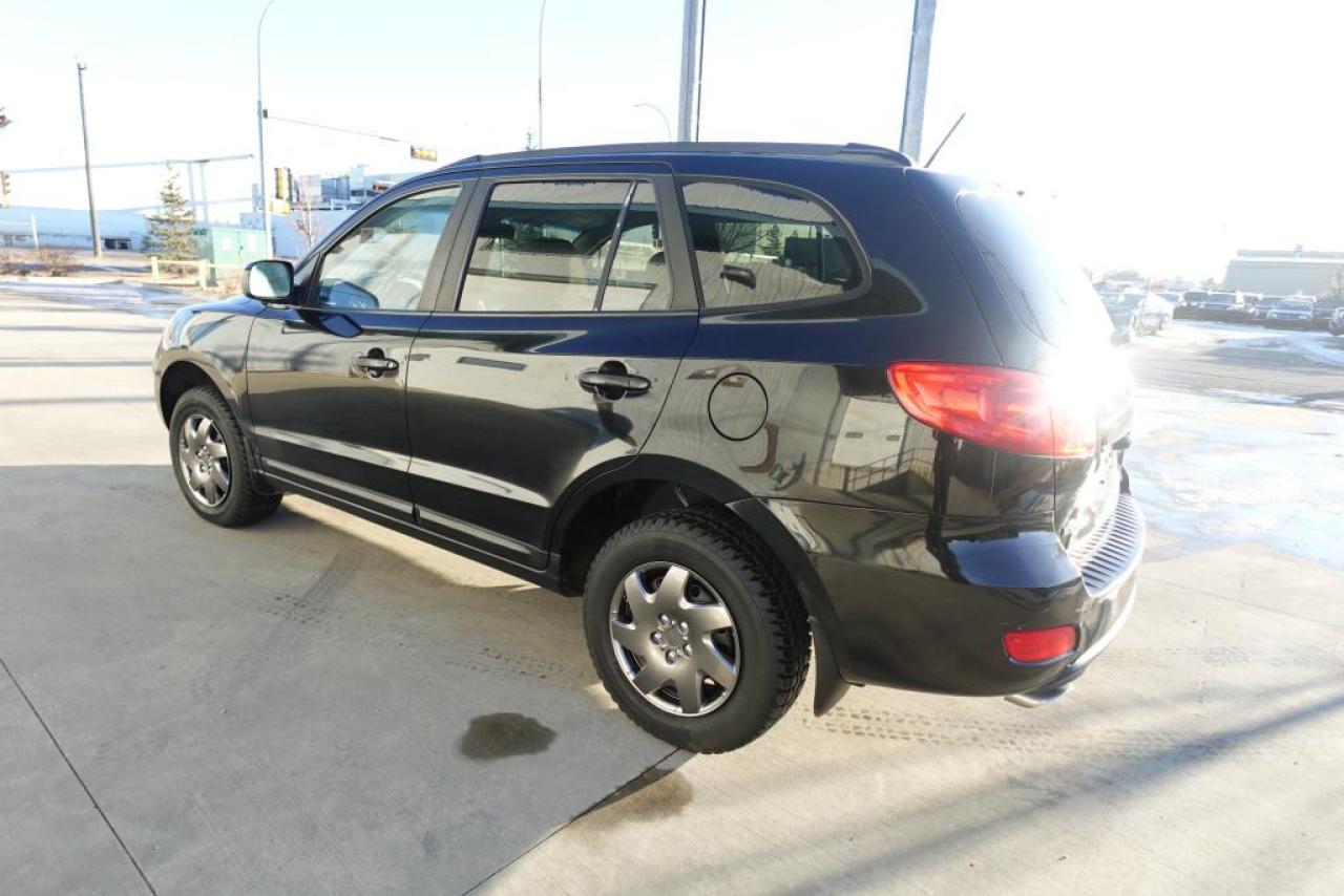 2009 Hyundai Santa Fe AWD 4dr 3.3L Auto Photo2