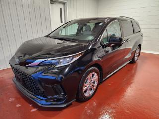 Used 2022 Toyota Sienna XSE AWD for sale in Pembroke, ON