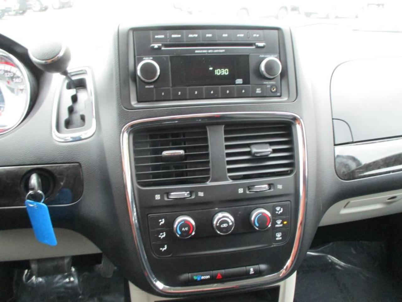 2016 Dodge Grand Caravan SE Photo17