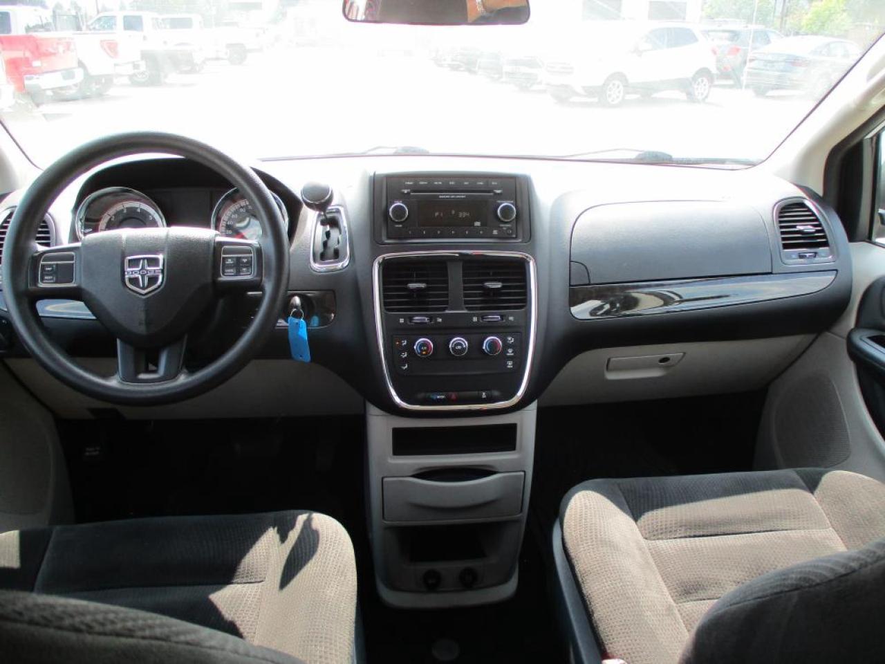 2016 Dodge Grand Caravan SE Photo19